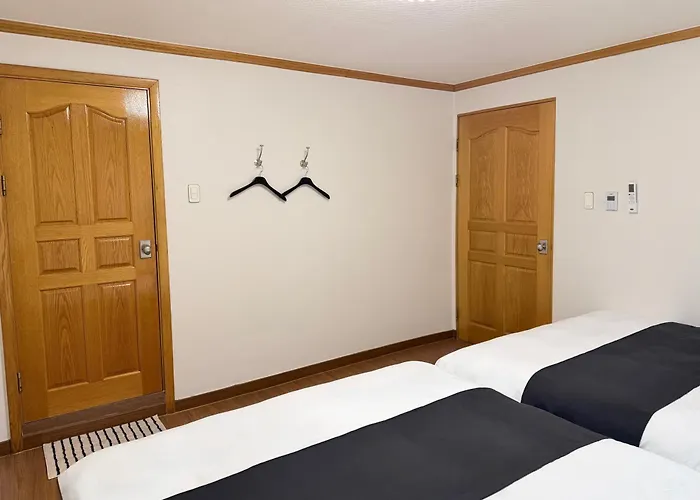 Extra Large, 4 Minutes To Unju Station, 9 Minutes To Yeoksam Station, Gangnam, Seolleung, Coex, Apgujeong, Cheongdam, 1 Minute To Convenience Store, Parking, Luggage Storage, Pickup ヴィラ