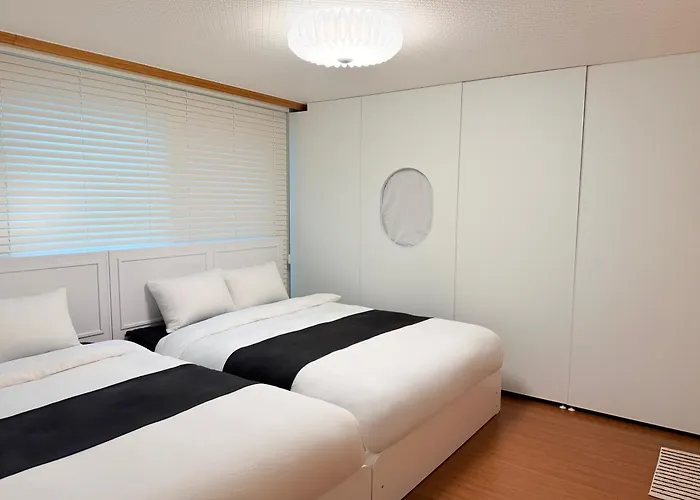 Extra Large, 4 Minutes To Unju Station, 9 Minutes To Yeoksam Station, Gangnam, Seolleung, Coex, Apgujeong, Cheongdam, 1 Minute To Convenience Store, Parking, Luggage Storage, Pickup ヴィラ ソウル特別市