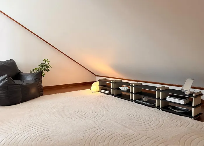 ヴィラ Extra Large, 4 Minutes To Unju Station, 9 Minutes To Yeoksam Station, Gangnam, Seolleung, Coex, Apgujeong, Cheongdam, 1 Minute To Convenience Store, Parking, Luggage Storage, Pickup *