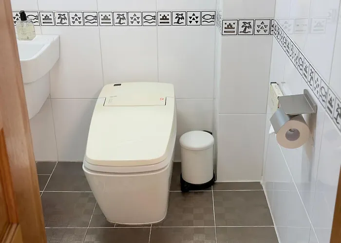 Extra Large, 4 Minutes To Unju Station, 9 Minutes To Yeoksam Station, Gangnam, Seolleung, Coex, Apgujeong, Cheongdam, 1 Minute To Convenience Store, Parking, Luggage Storage, Pickup ソウル特別市